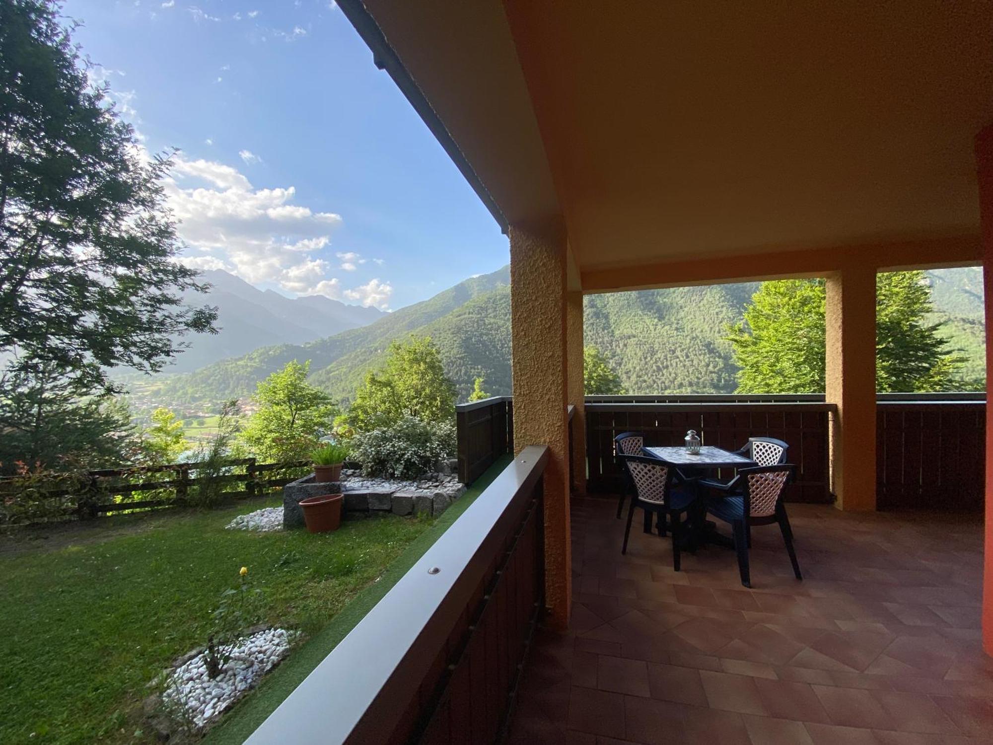 Le Terrazze Sul Lago - Ledro House Pieve Di Ledro Szoba fotó